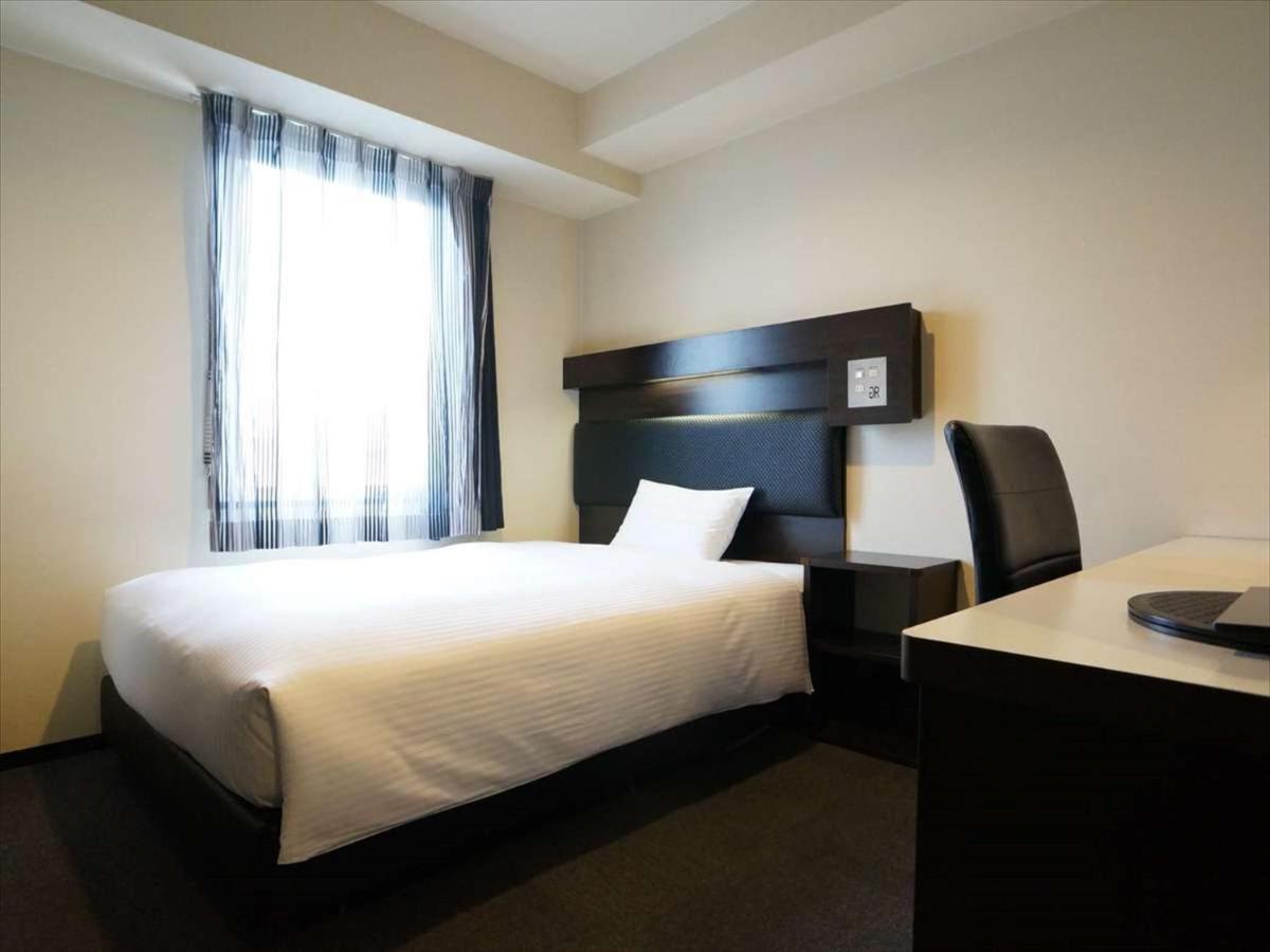 Rich Osaka Airport โรงแรม 3*