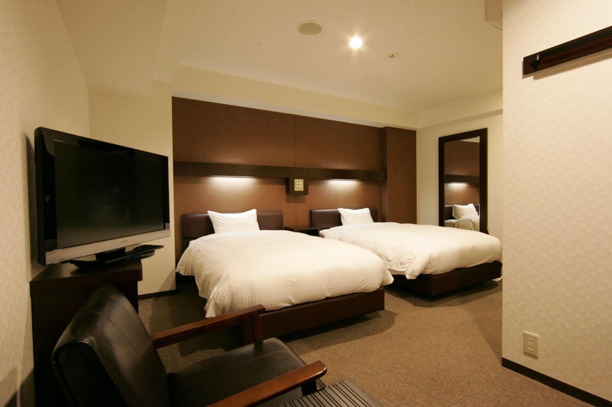 Rich Osaka Airport Hotel Ikeda (Osaka)